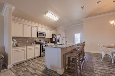 905 Cave Ct, Odessa, TX 79765 - photo 6