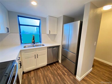 15999 E Alaska Place unit D, Aurora, CO 80017 - photo 3