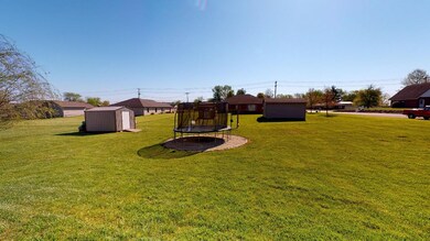 Kids h?ave plenty of room to roam or have a firepi