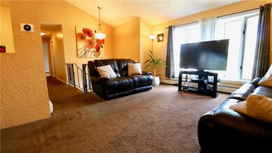 4 Berclay St, Johnston, RI 02919 - photo 3