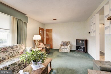 7011 E Clinton St, Clinton, MD 20735 - photo 6