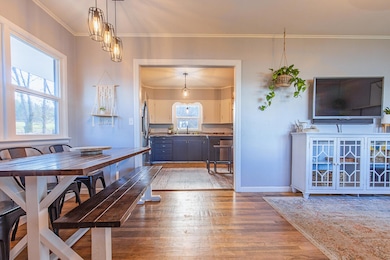 321 W Harbeck Rd, Grants Pass, OR 97527 - photo 3