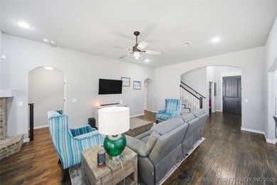 2901 S Gardenia Ave, Broken Arrow, OK 74012 - photo 6