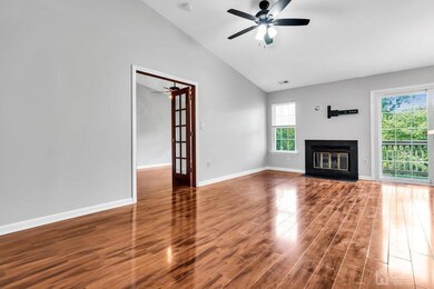 7333 Elm Ct, Monmouth Junction, NJ 08852 - photo 4