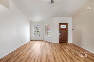 1343 Valencia St, Twin Falls, ID 83301 - photo 3