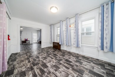 15 Stegman Ct, Jersey City, NJ 07305 - photo 5