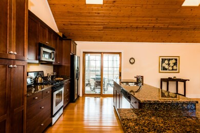 Three Oaks-111