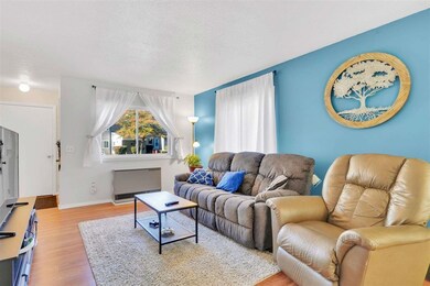 R2 Grandview Dr, South Burlington, VT 05403 - photo 4