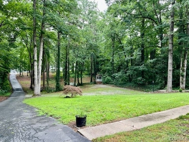 11500 Chalkley Rd, Chester, VA 23831 - photo 4