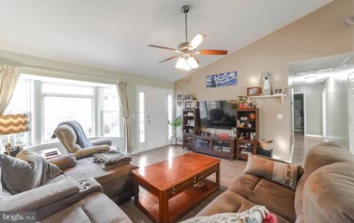 45880 Dent Dr, Lexington Park, MD 20653 - photo 4