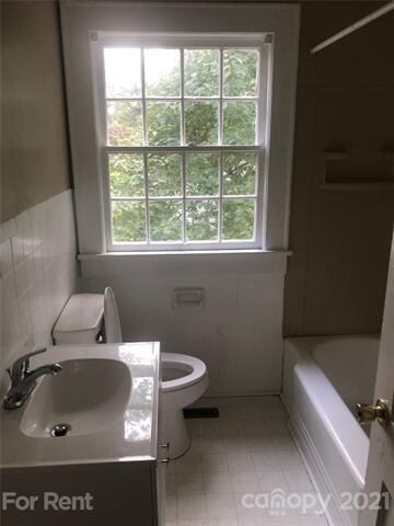 221 E End Ave, Statesville, NC 28677 - photo 6