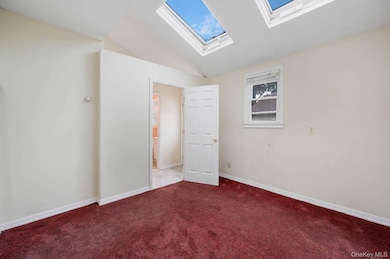 34 Frost Pond Rd, Glen Cove, NY 11542 - photo 7