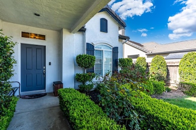 10717 N Bunkerhill Dr, Fresno, CA 93730 - photo 6