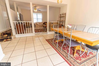 9035 Bonham Cir, Manassas, VA 20110 - photo 6