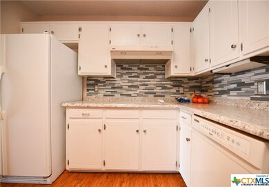 1305 Hawk Trail, Copperas Cove, TX 76522 - photo 7