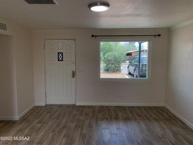 3- Entry_Dining