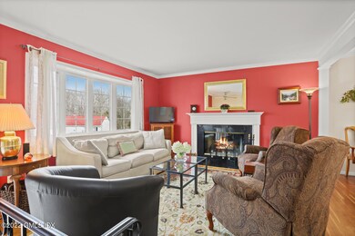 10 Gard Ct, Greenwich, CT 06831 - photo 3