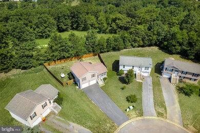 250 Freight Car Cir, Bunker Hill, WV 25413 - photo 4