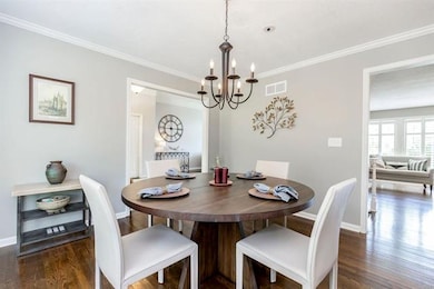 7716 Oakview Ln, Shawnee, KS 66216 - photo 6