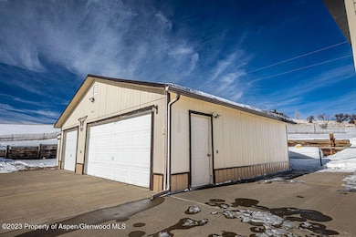 225 Spring Coulee Way, Craig, CO 81625 - photo 4