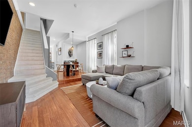 2932 Lemp Ave, Saint Louis, MO 63118 - photo 3