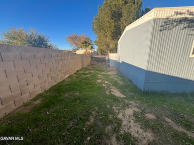 5711 Columbia Way unit Spc 231, Lancaster, CA 93536 - photo 6