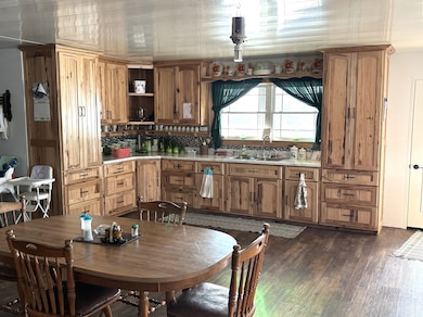 34703 Lyman Rd, Bucklin, MO 64631 - photo 6