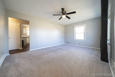 5-web-or-mls-1167-amity-ave