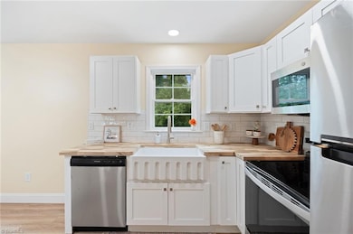 1008 E Brookline St, Winston Salem, NC 27107 - photo 5