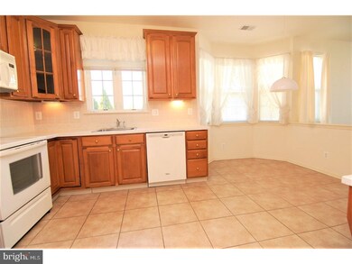 16 Pelican Place unit B16, West Deptford, NJ 08086 - photo 5