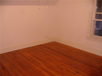 56 Chaplin St, Pawtucket, RI 02861 - photo 5