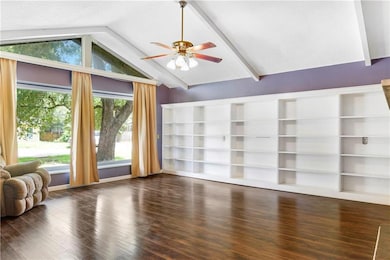 411 E Nichols St, Welsh, LA 70591 - photo 6