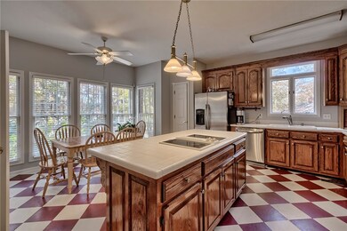 116 Shannon Dr, Pendleton, SC 29670 - photo 5