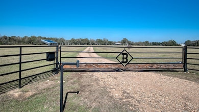 40934 Thomas Ln, Hempstead, TX 77445 - photo 5