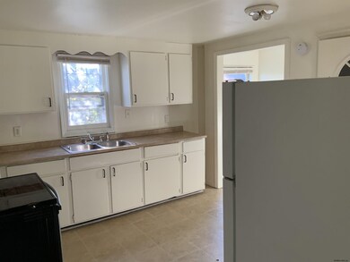 320 Sherman St unit 2, Albany, NY 12206 - photo 5