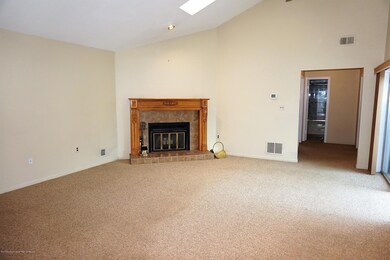 Living Rm