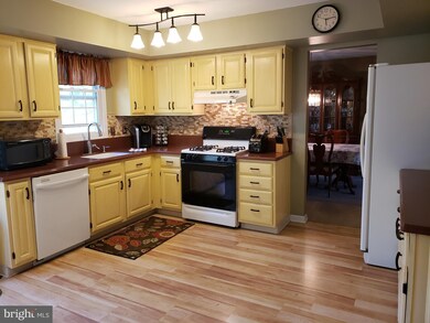 70 Wendee Way, Sewell, NJ 08080 - photo 5