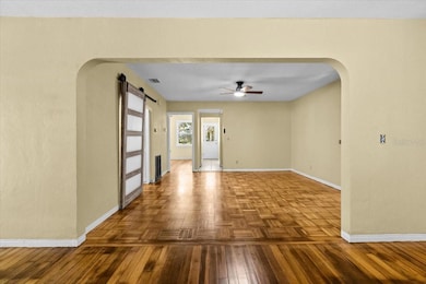 6900 9th Ave N, Saint Petersburg, FL 33710 - photo 6