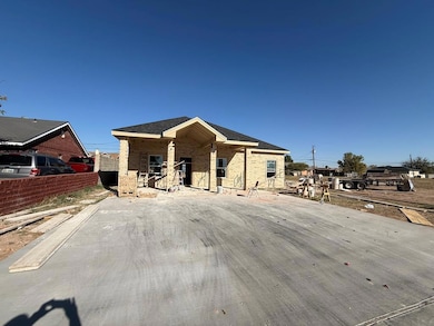 1407 E Nobles Ave, Midland, TX 79701 - photo 2