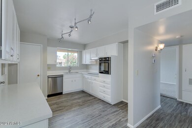 10602 W CAMDEN AVE Sun City AZ 85351