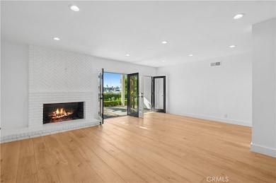 2572 Bayshore Dr, Newport Beach, CA 92663 - photo 5