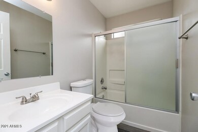 4062 E Holmes Ave, Mesa, AZ 85206 - photo 5