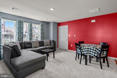 3028 Davenport Way unit M123 L, Pennsburg, PA 18073 - photo 5