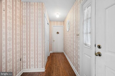 1 Lakebridge Dr, Woodbury, NJ 08096 - photo 6