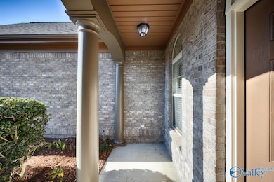 16017 Shropshire Dr SE, Huntsville, AL 35803 - photo 4