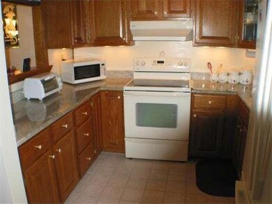 19 Washington Green unit 19, East Walpole, MA 02032 - photo 6