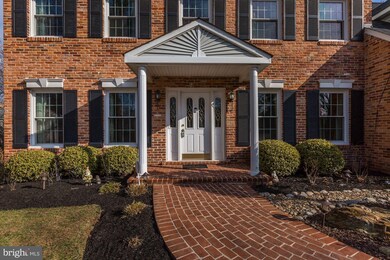 11505 Kimbark Ct, North Potomac, MD 20878 - photo 2