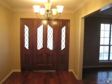 FOYER