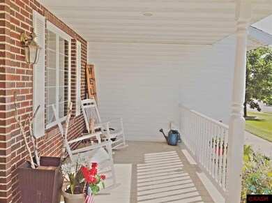 321 Maverick Dr, Mankato, MN 56001 - photo 5