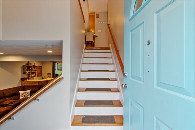 6 Waldron Ave, Warwick, RI 02888 - photo 3